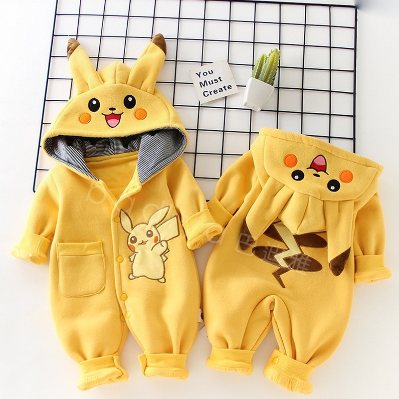 بيجامات كرتونية للأطفال على شك - مراجعة Baby Clothing On Sale وسعره
